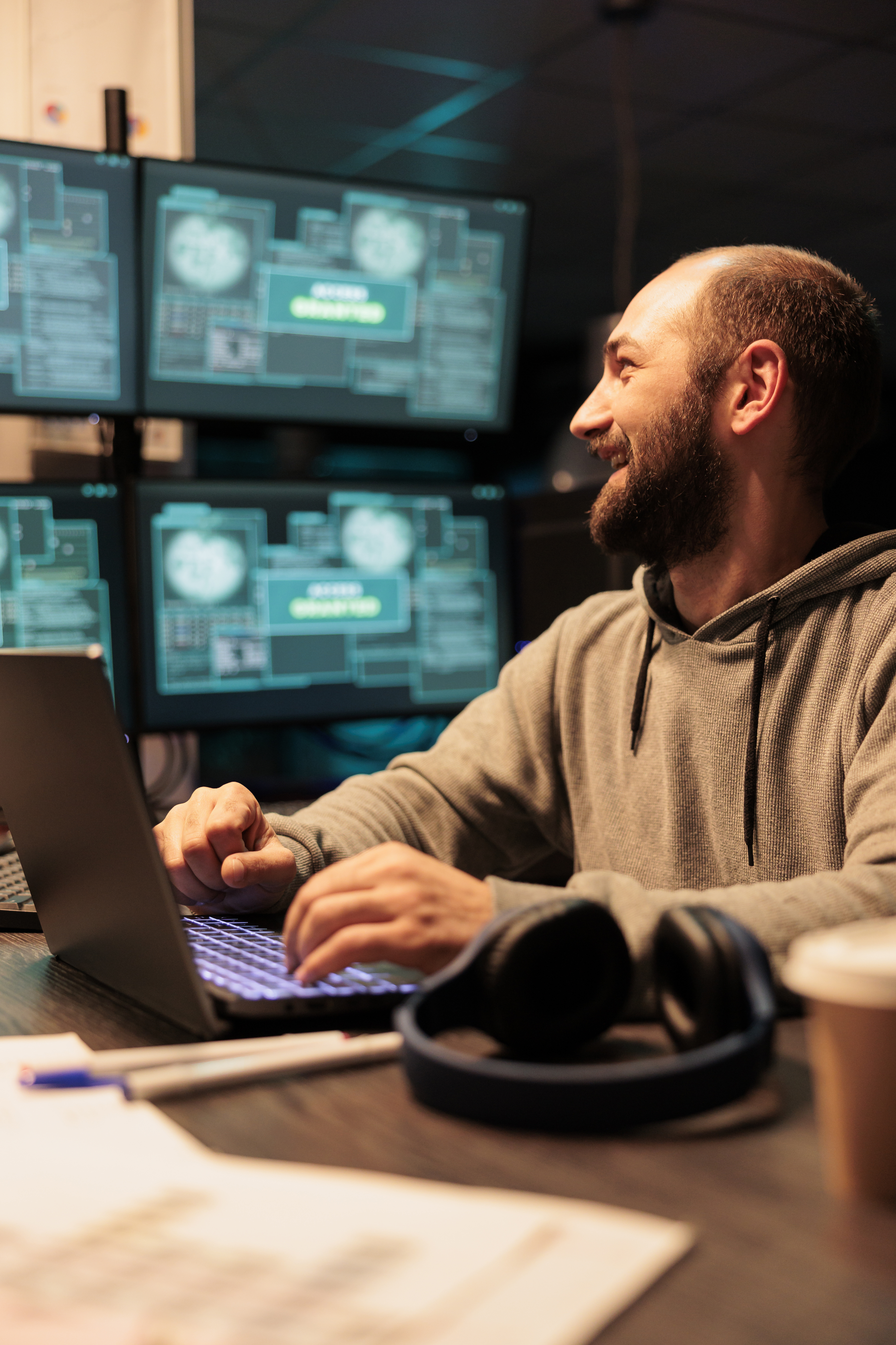 CEH v13 Key Benefits: AI Integration, Enhanced Curriculum, Hands-on Learning, Increased Efficiency, Proven Mastery.